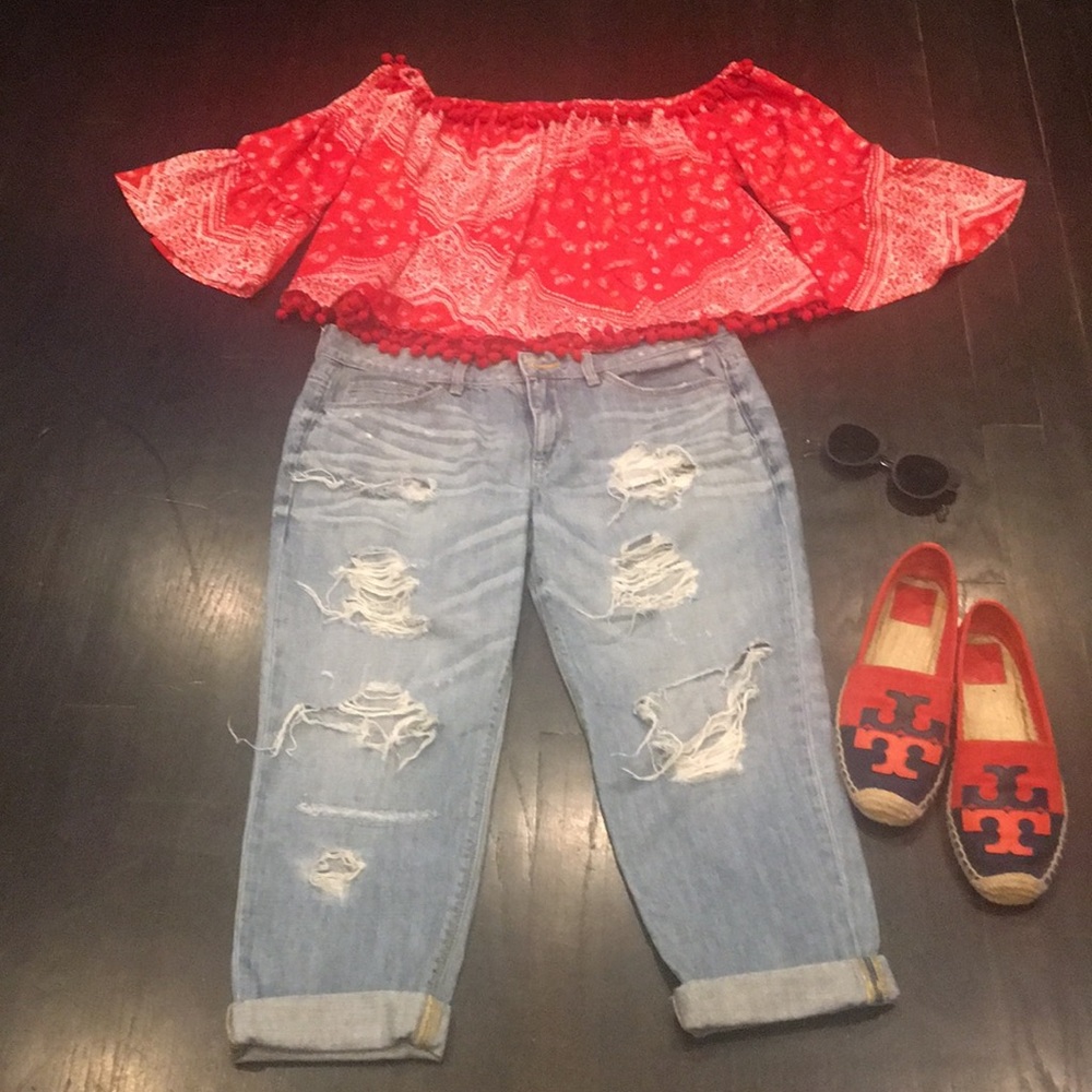 Sneak Peek Relaxed jeans size 5